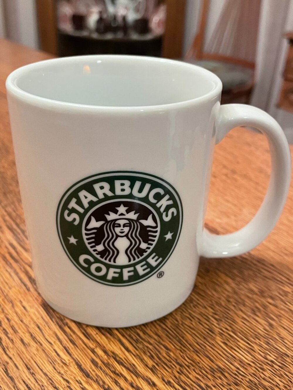 Starbucks Logo White 2006 Coffee Cup Mug 12 ounces